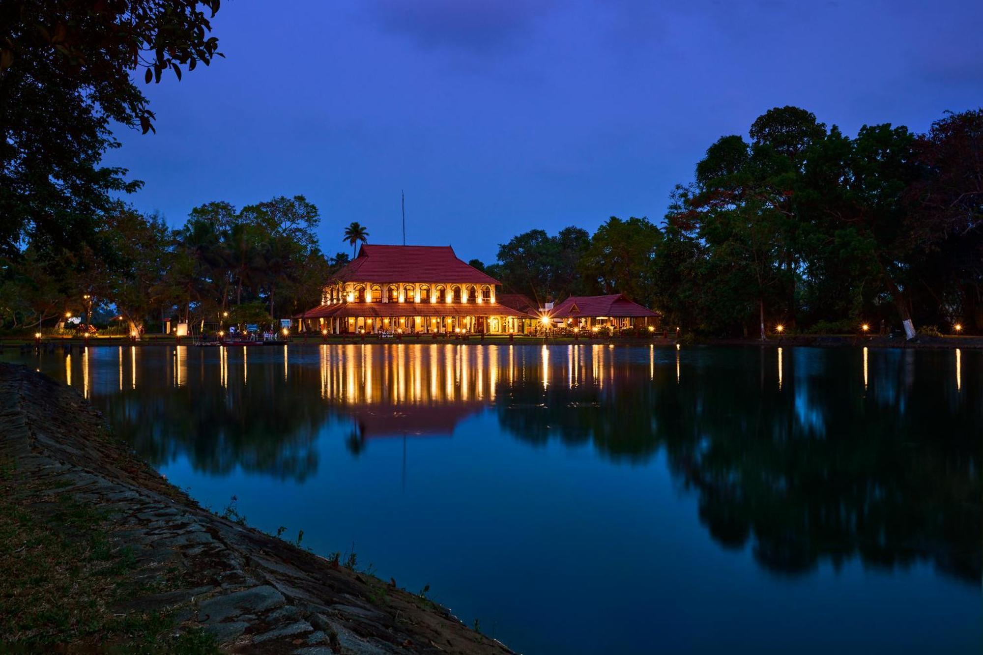 Taj Kumarakom Resort&Spa Kerala Bagian luar foto