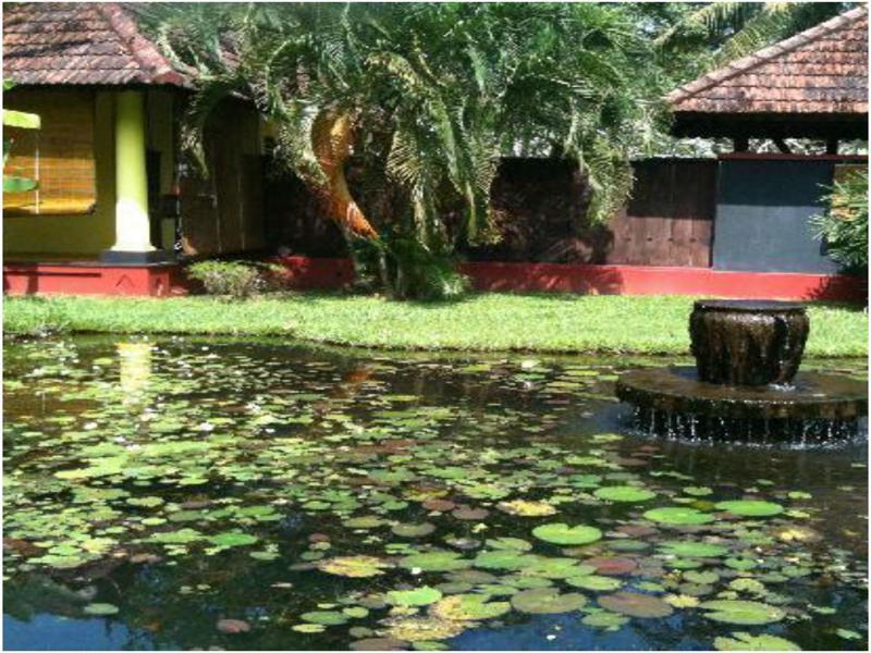 Taj Kumarakom Resort&Spa Kerala Bagian luar foto